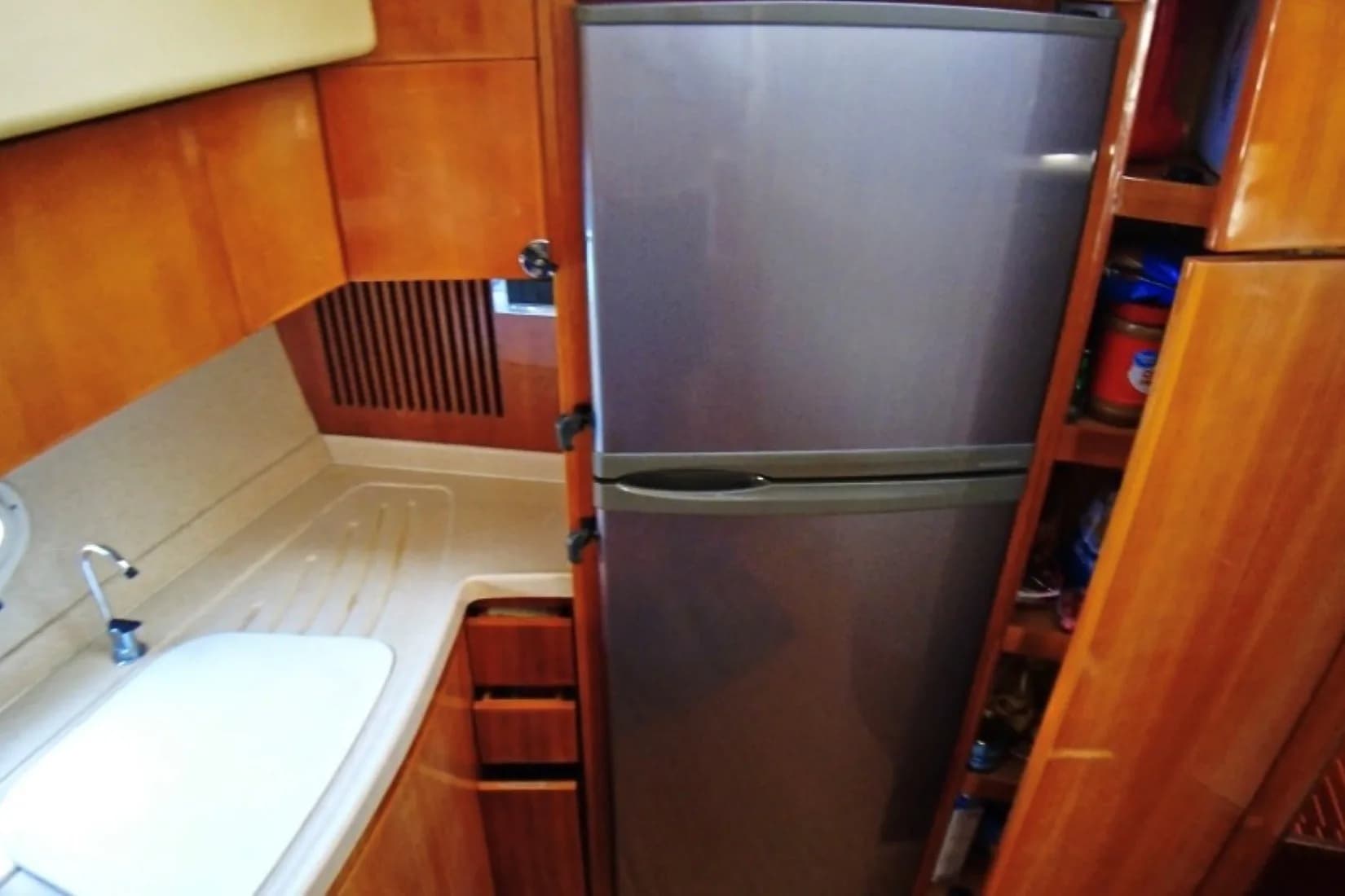 2003 Azimut 46E — Florence, AL (photo 34)