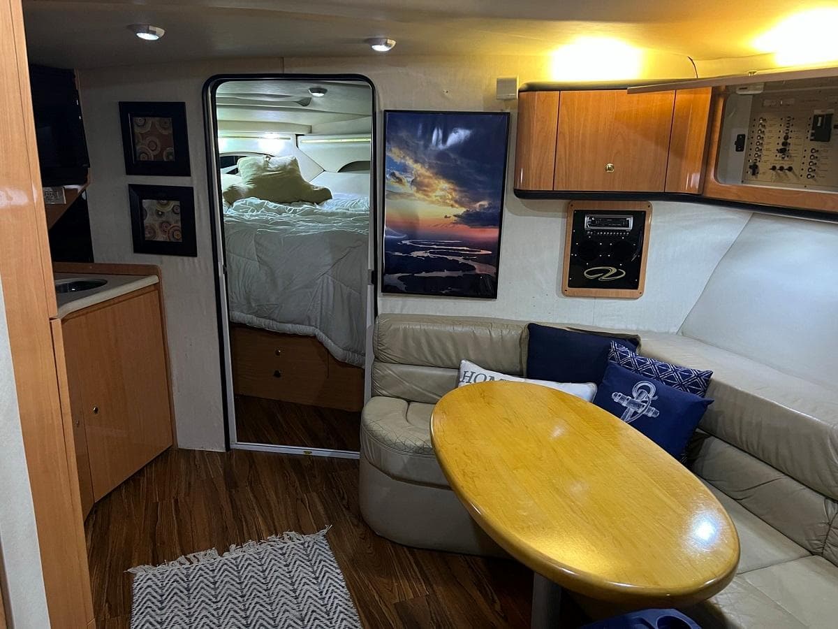 1999 Regal 402 — Hendersonville, TN (photo 10)