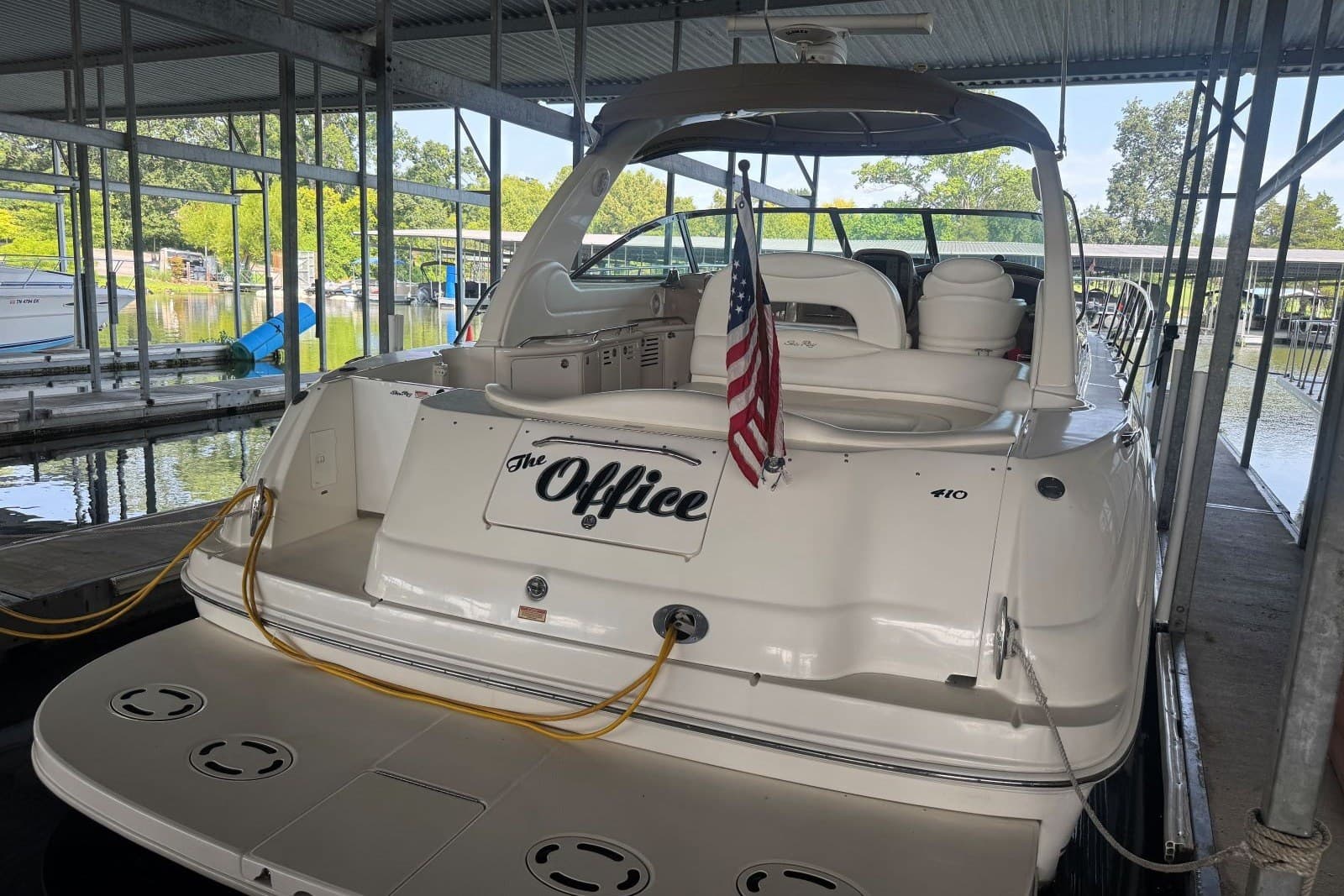 2003 Sea Ray 410 Sundancer — Hendersonville, TN (photo 37)