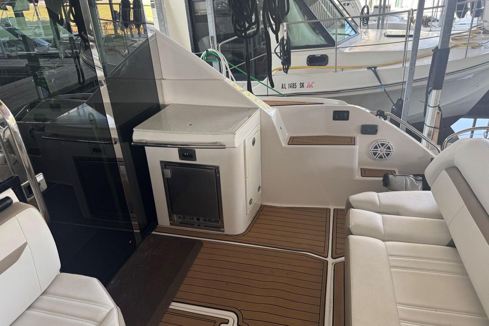 2016 Regal 46 Sport Coupe — Guntersville, AL (photo 10)