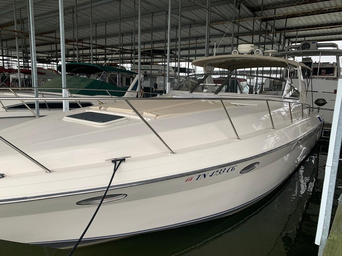 1999 Regal 402 — Hendersonville, TN (photo 34)