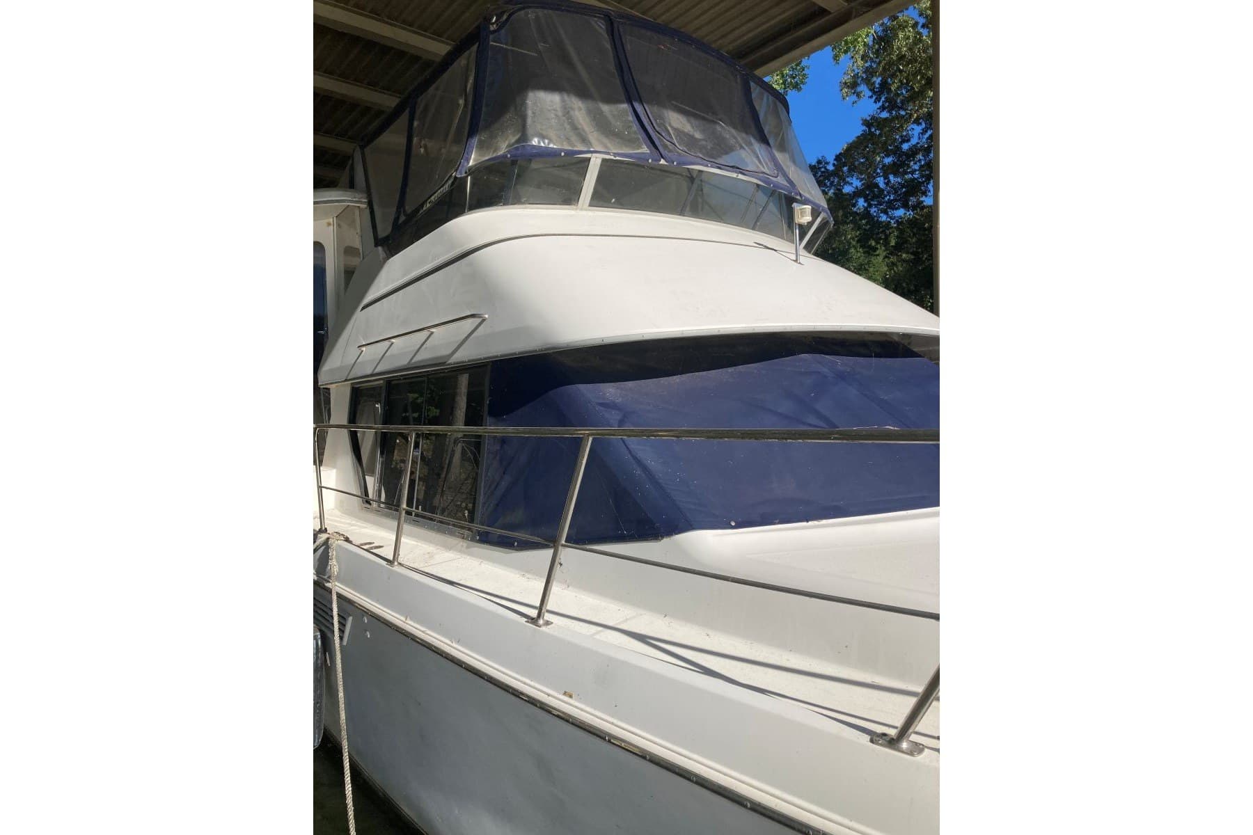 1996 Carver 355 Aft Cabin Motor Yacht — Florence, AL (photo 5)