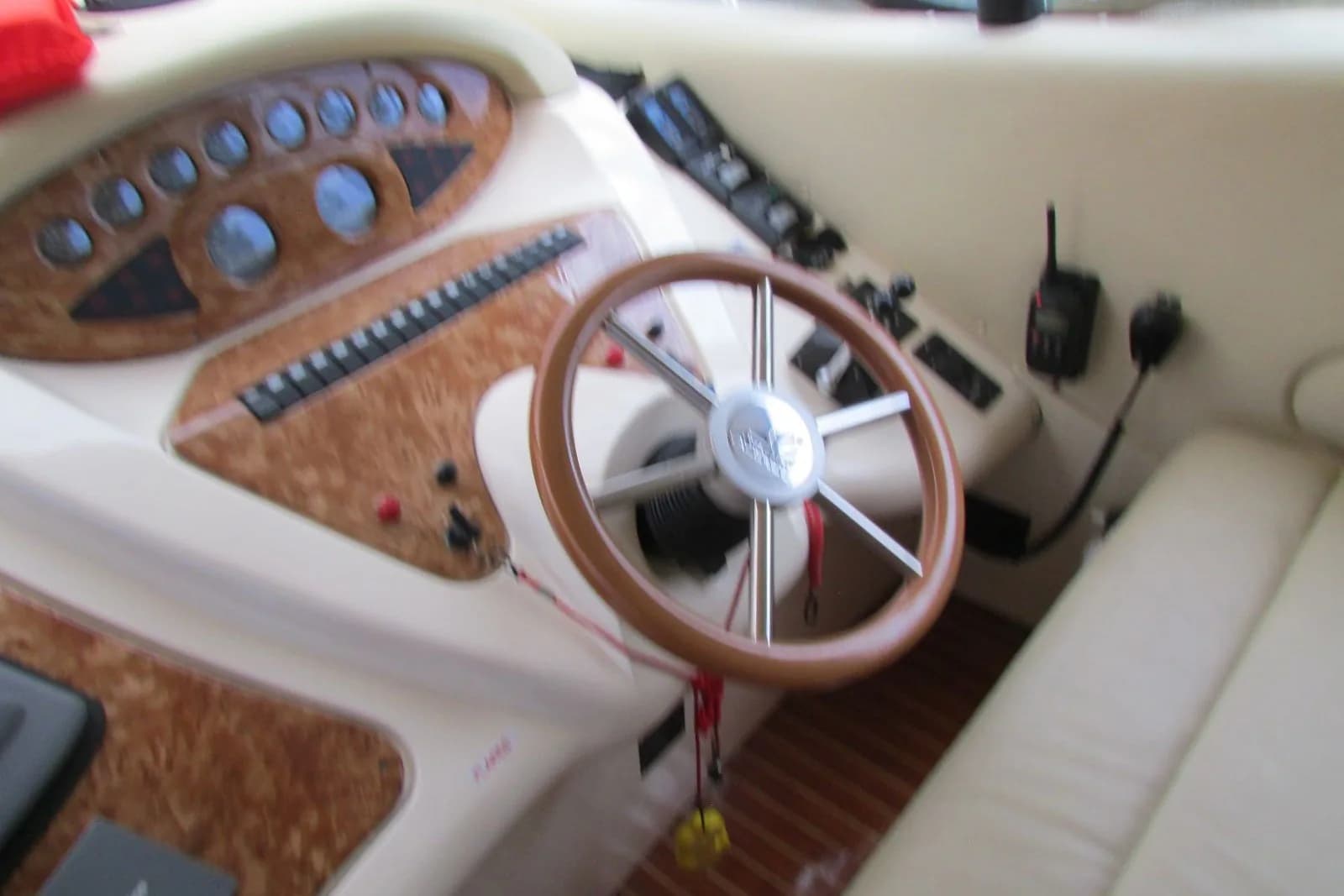 2003 Azimut 46E — Florence, AL (photo 29)