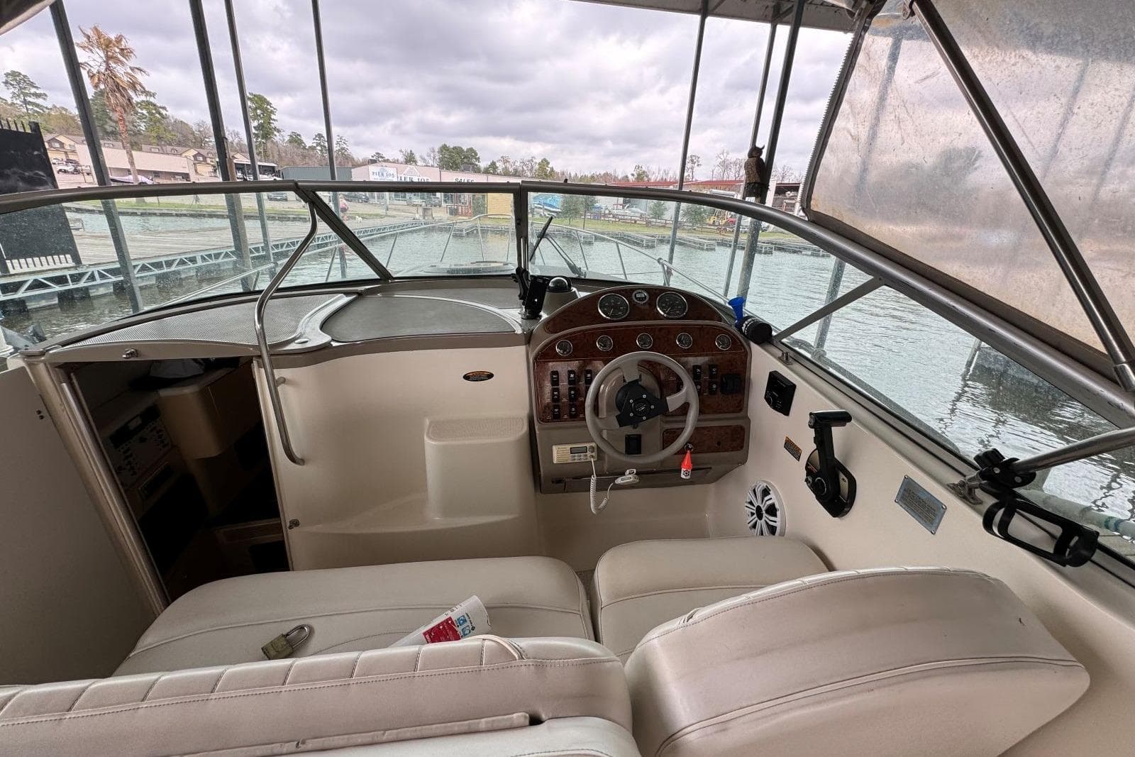 2001 Maxum 2900 SCR — Florence, TN (photo 6)
