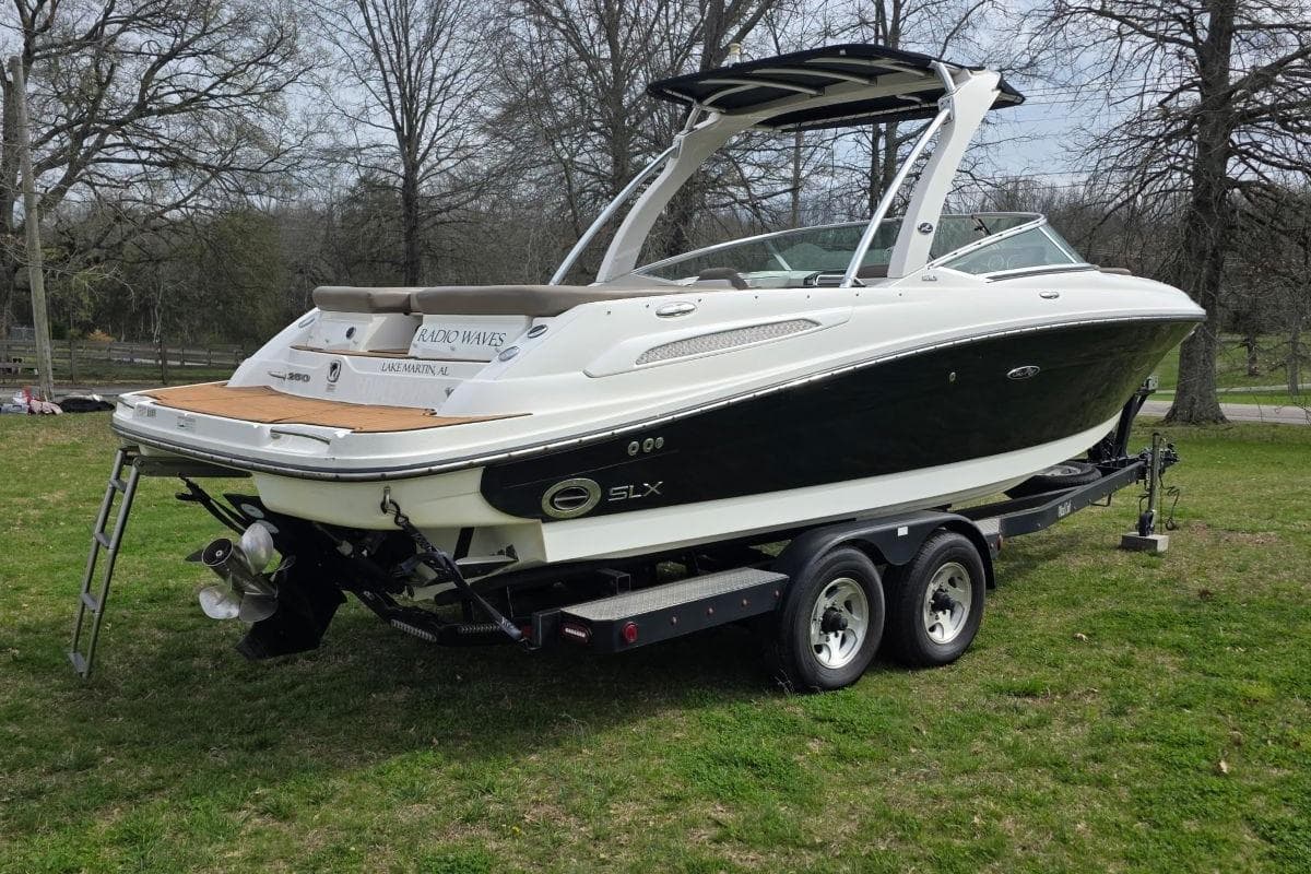 2011 Sea Ray SLX 250 — Franklin, TN (photo 24)