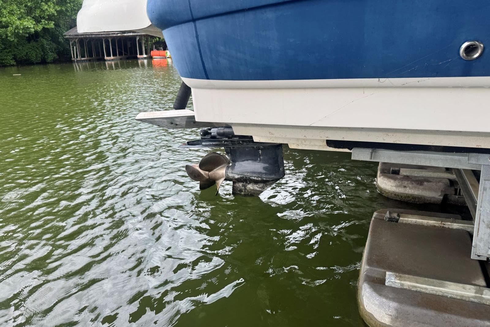 2004 Sea Ray 240 Sundeck — Old Hickory, TN (photo 8)